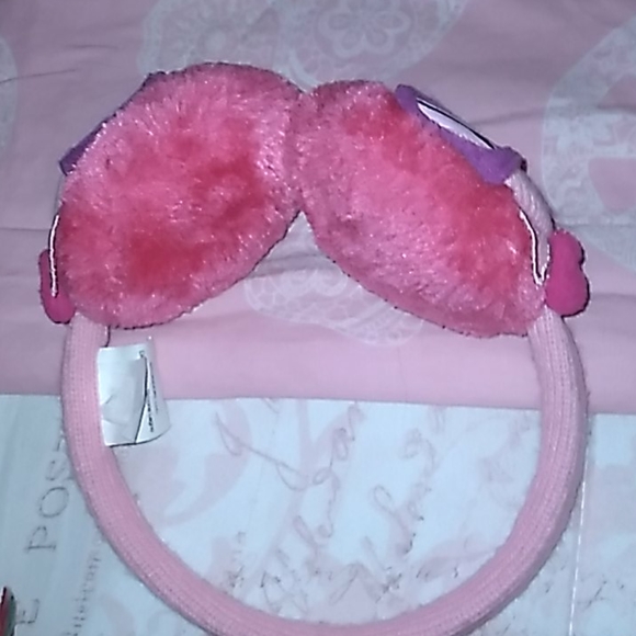 Earwarmers - Picture 3 of 3